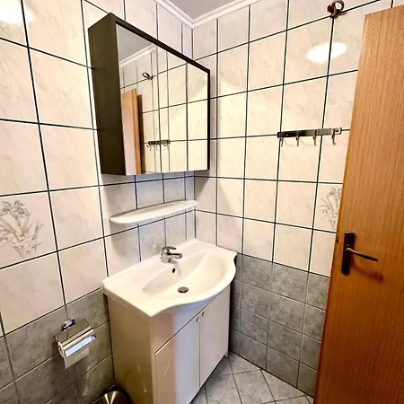 Apartment Small House Near The *